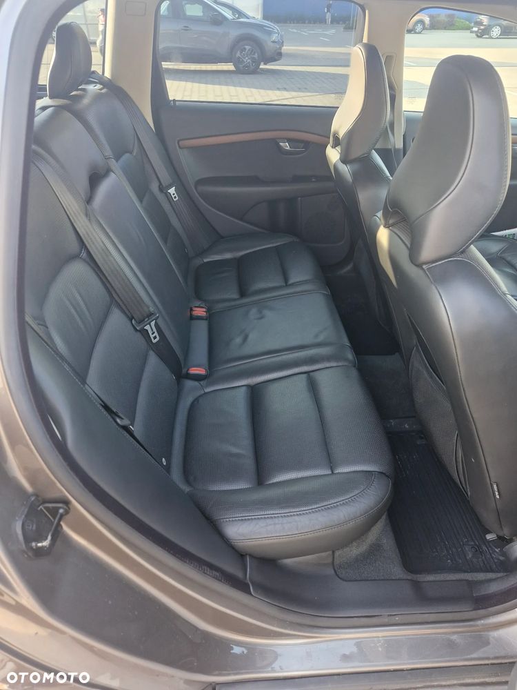 Volvo V70 D5 Summum - 16