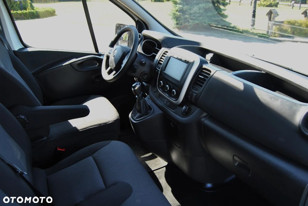 Renault Trafic - 6