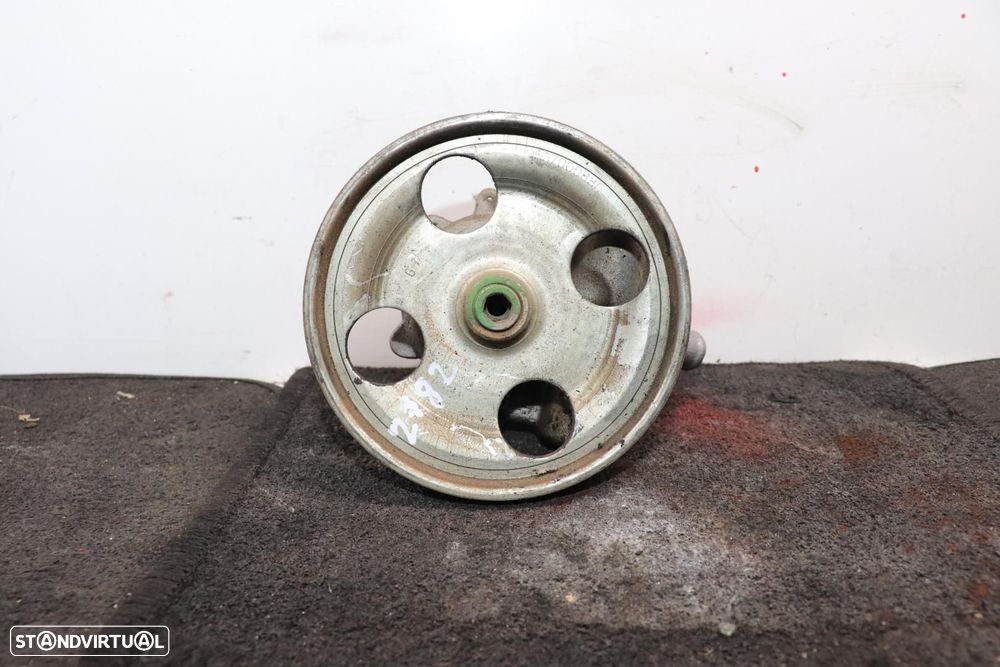 BOMBA DIREÇÃO CITROEN JUMPY - 1