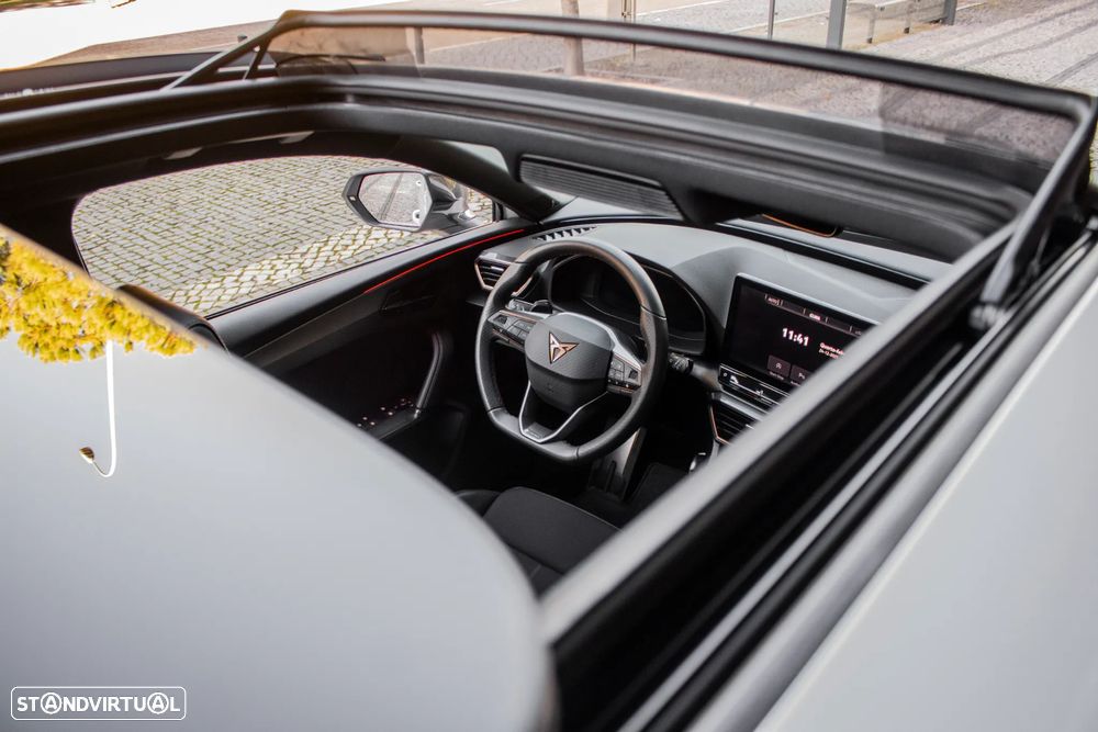Cupra Leon ST 1.5 eTSI DSG - 38