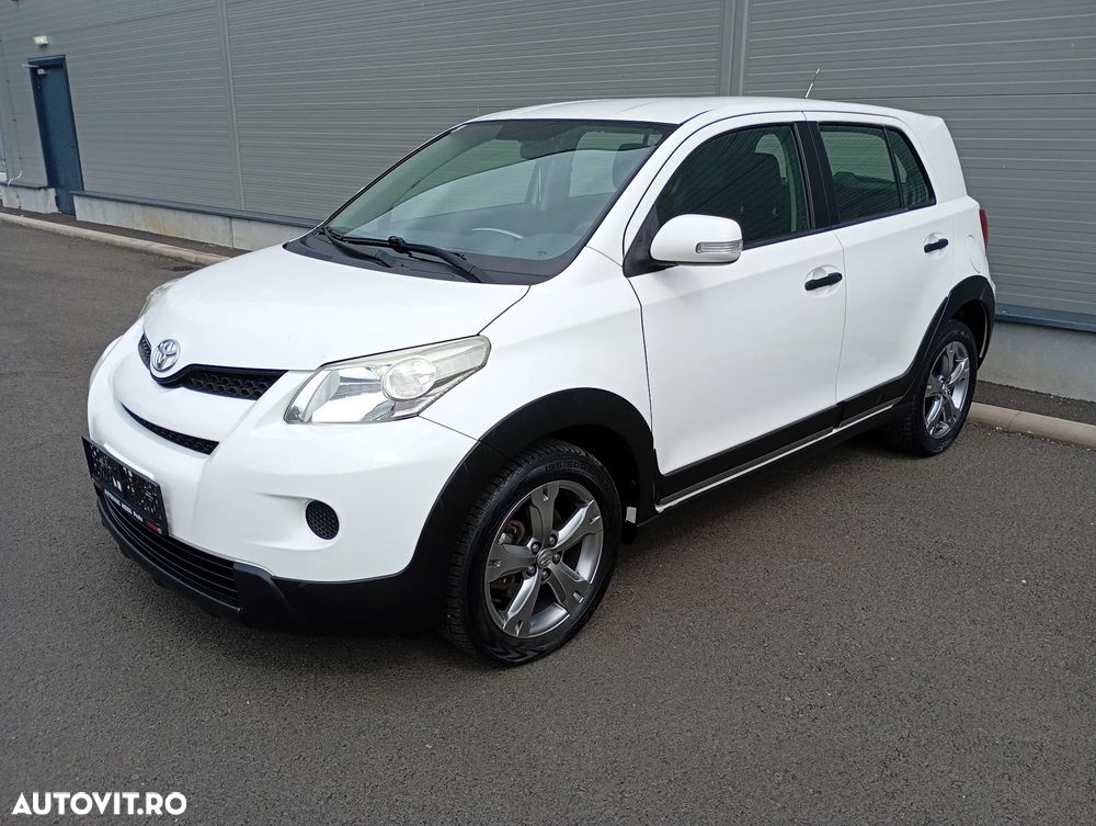 Toyota Urban Cruiser 1.4 AWD DPF Sol - 3