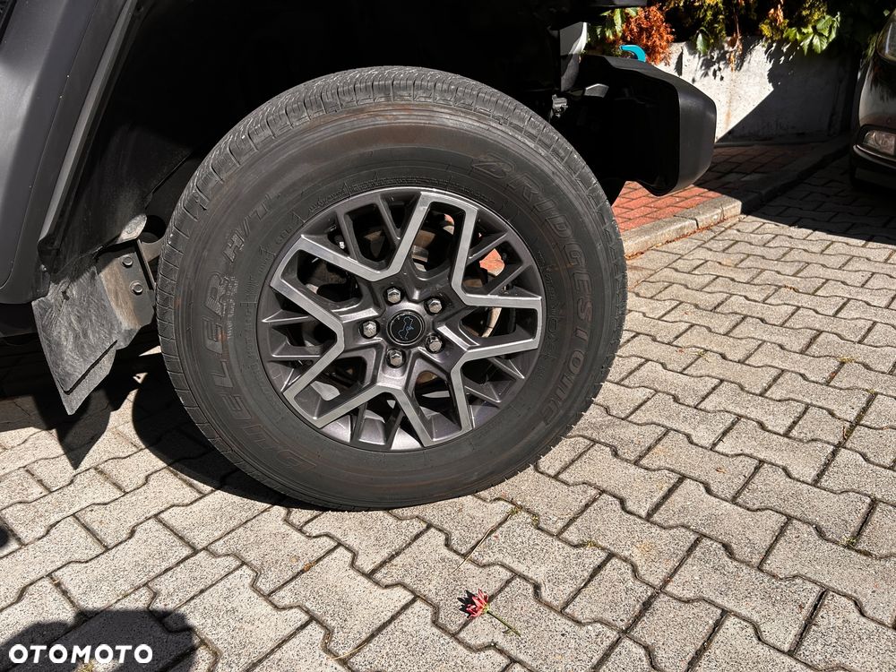 Jeep Wrangler - 4
