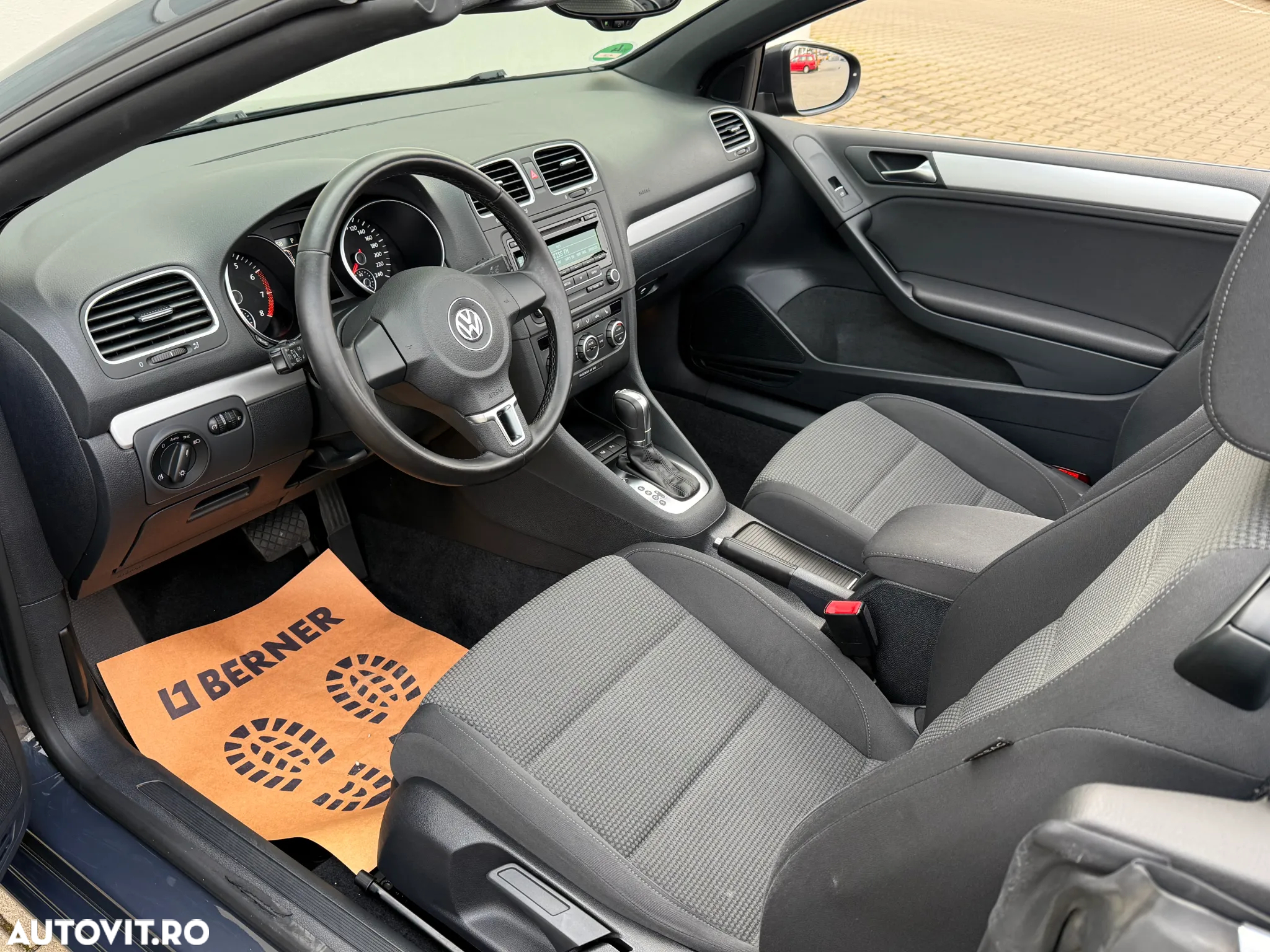 Volkswagen Golf Cabrio 1.4 TSI DSG - 20