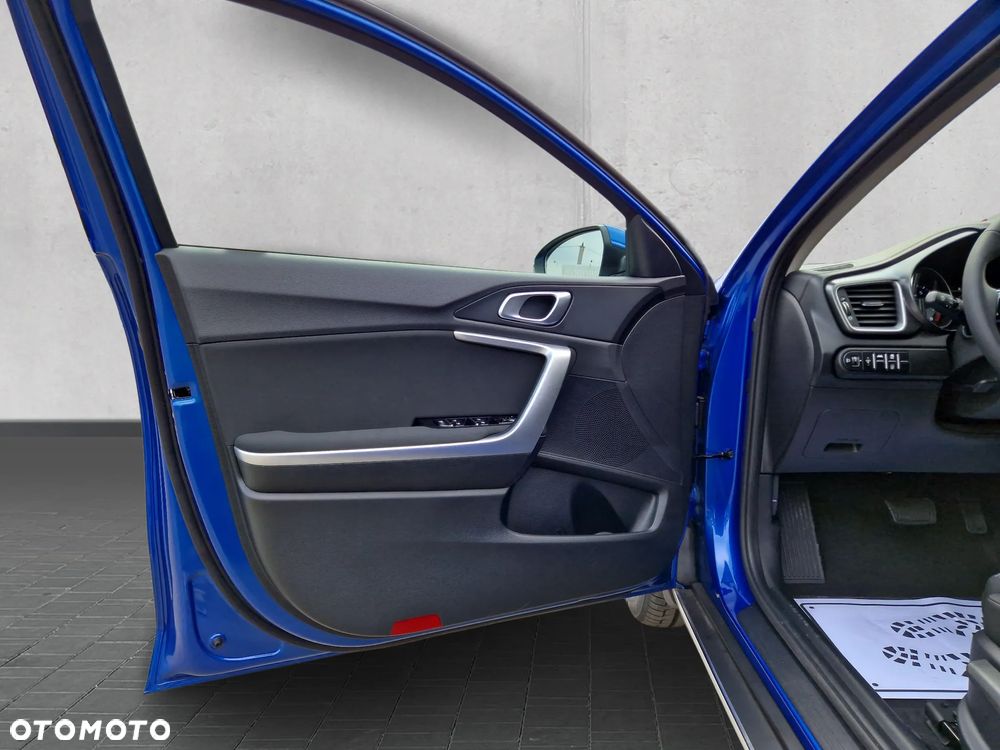 Kia XCeed - 9