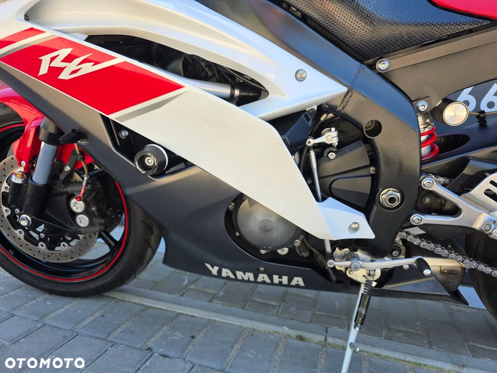 Yamaha R6 - 27