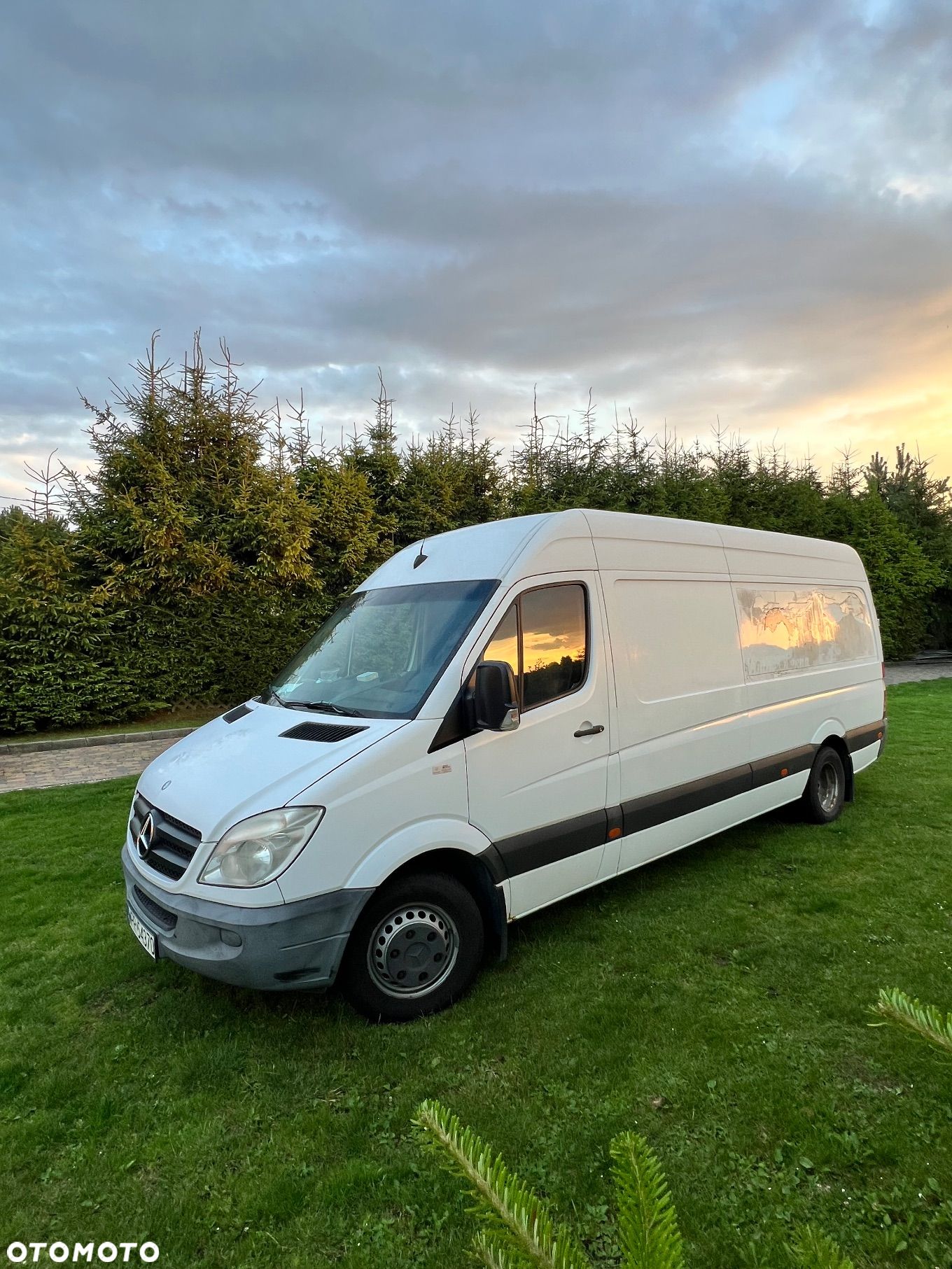 Mercedes-Benz Sprinter - 1
