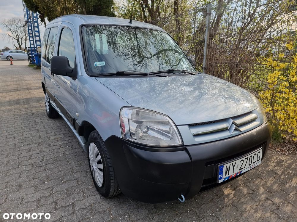 Citroën Berlingo II 1.4i First - 8