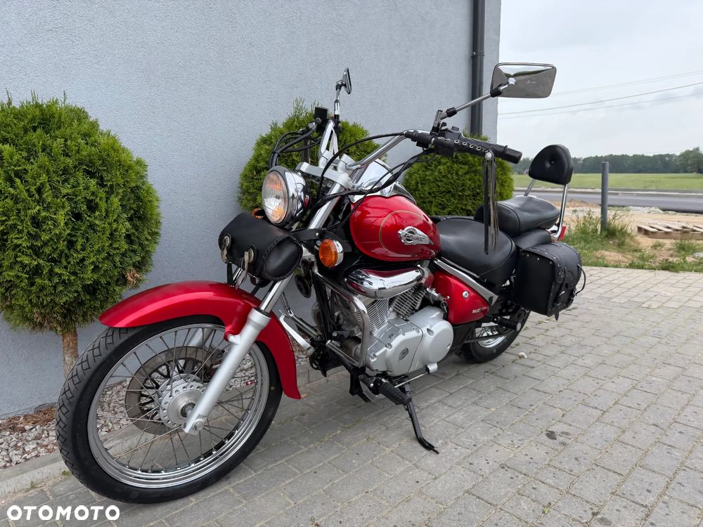 Suzuki Intruder - 41