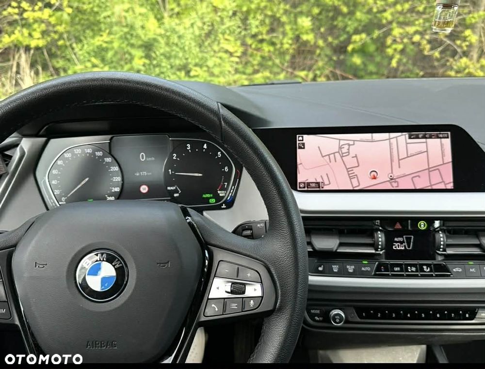 BMW Seria 1 118i - 8