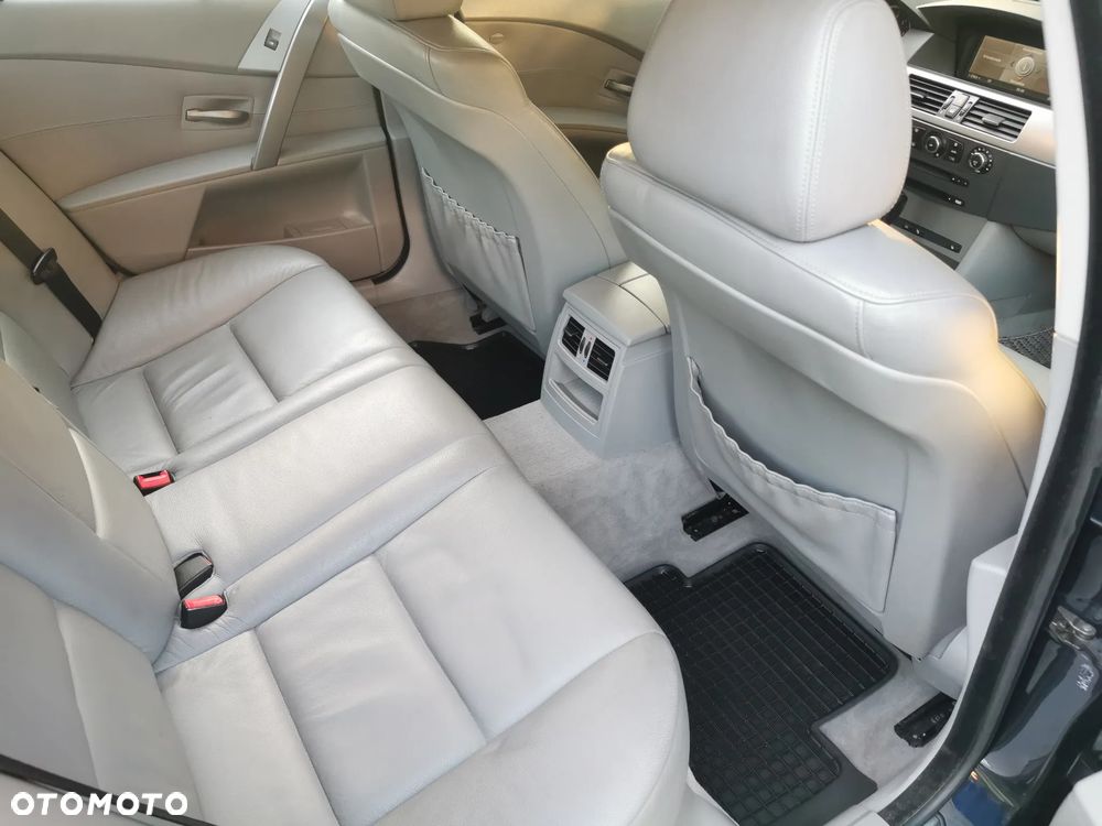 BMW Seria 5 - 14