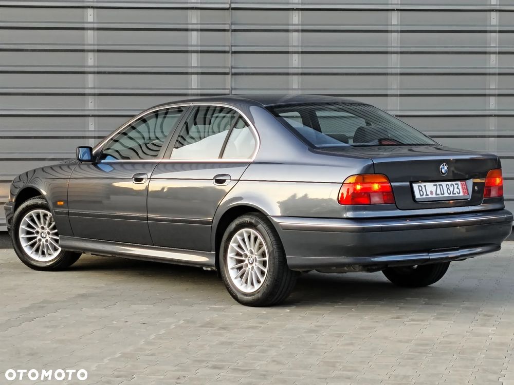 BMW Seria 5 - 18