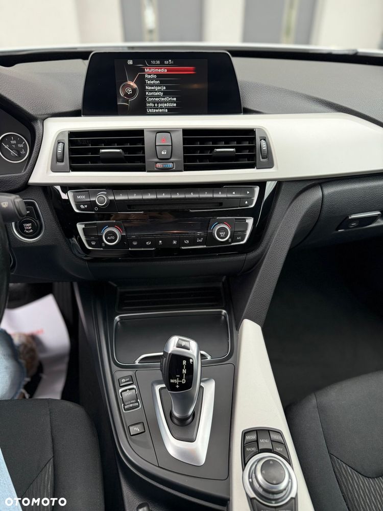 BMW 3GT 318d Advantage - 28