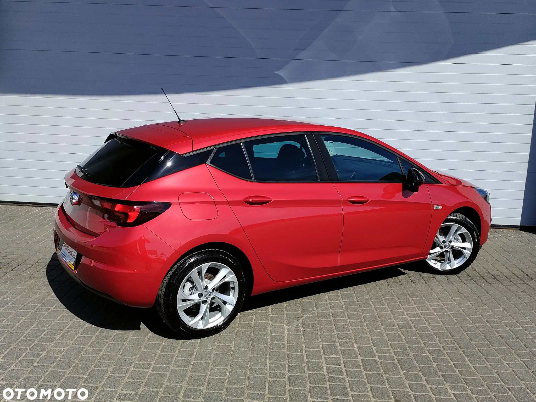 Opel Astra 1.2 Turbo Elegance - 29