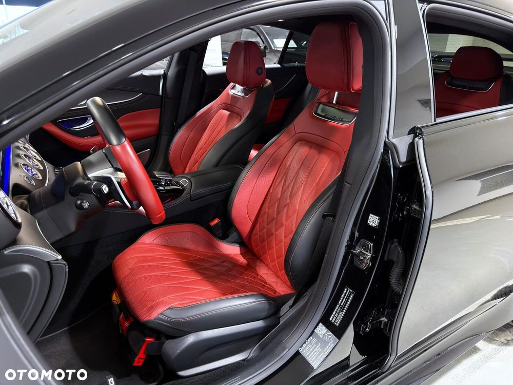 Mercedes-Benz AMG GT - 38