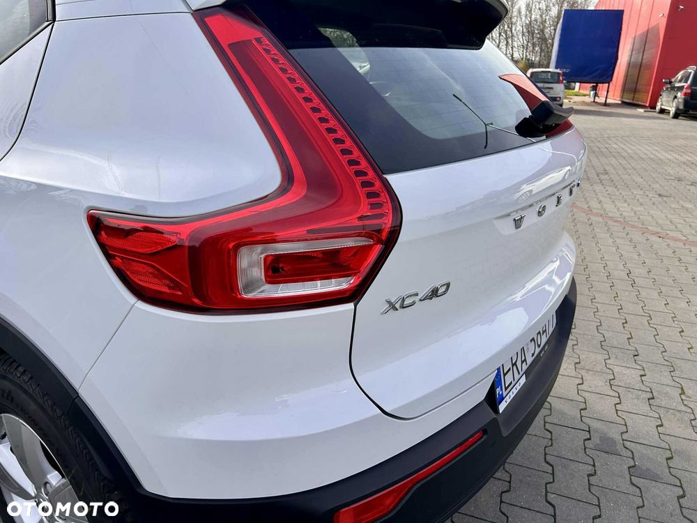 Volvo XC 40 - 4
