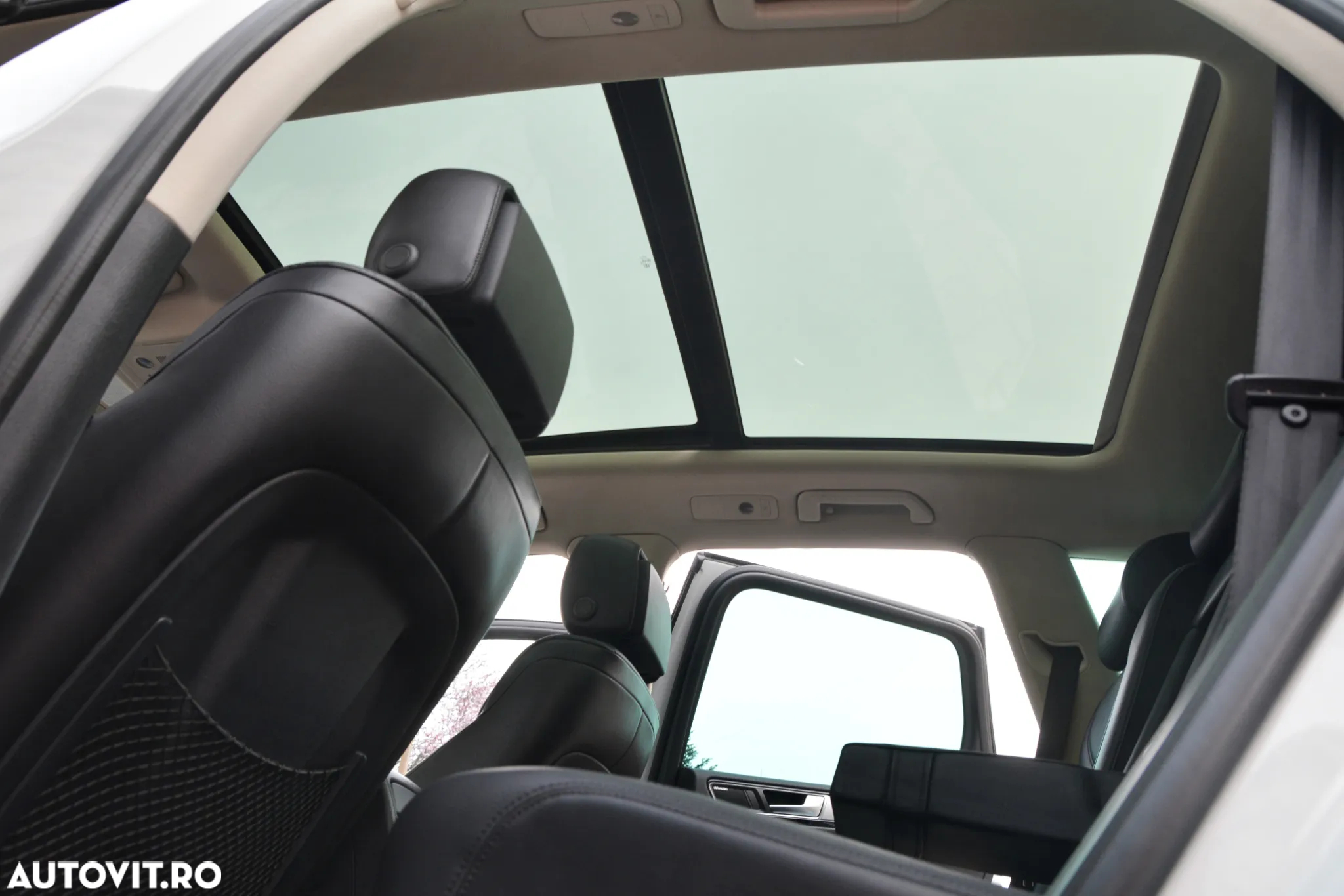 Volkswagen Touareg - 18