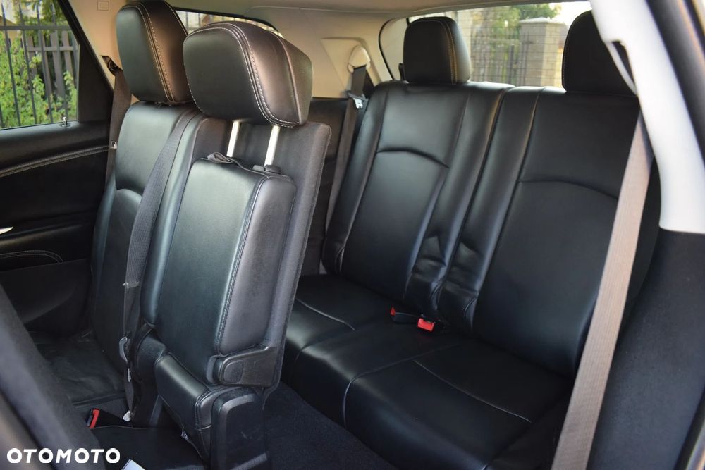 Fiat Freemont 2.0 Multijet Lounge AWD - 4