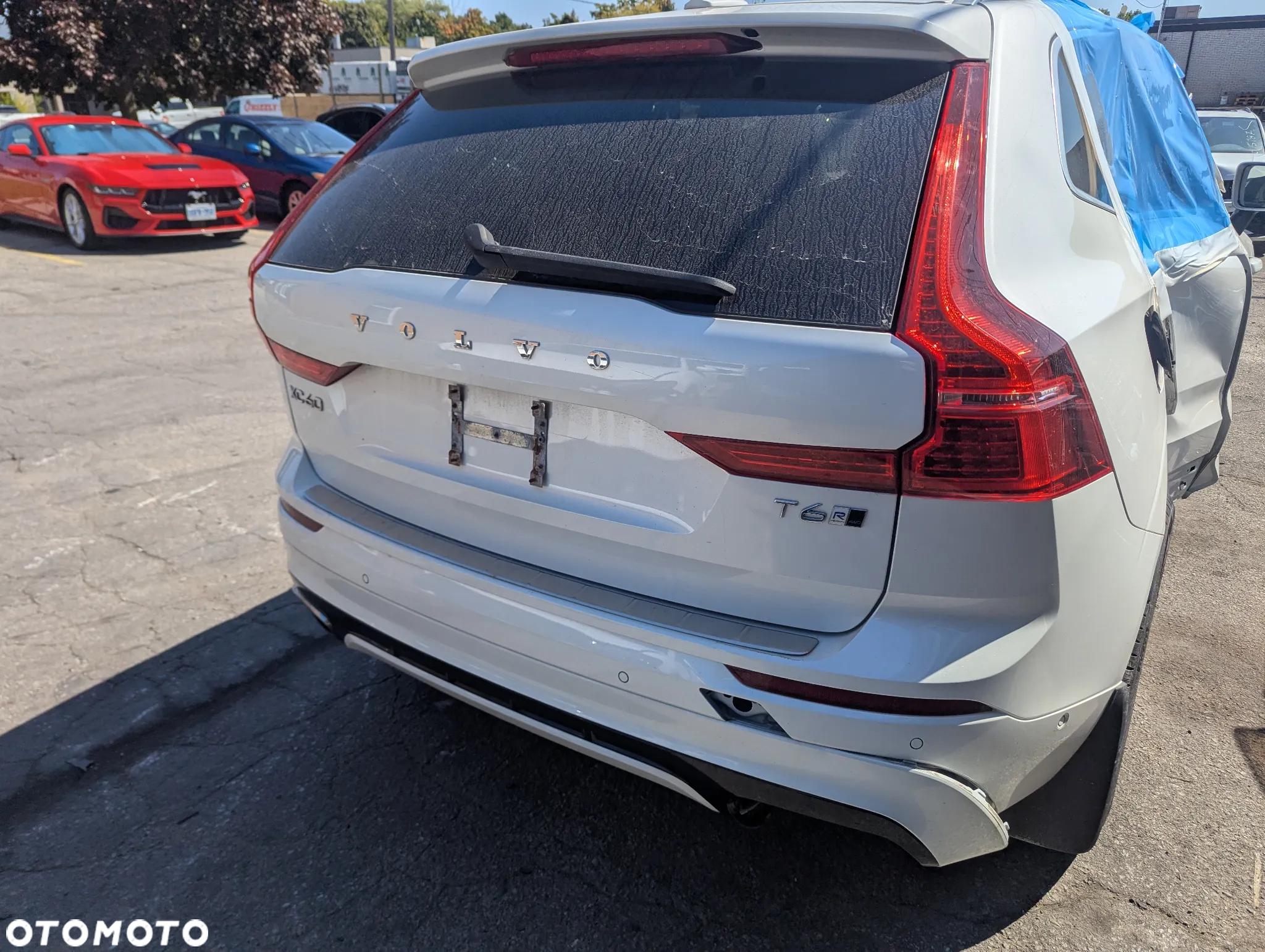 Volvo XC 60 T6 AWD R-Design - 13