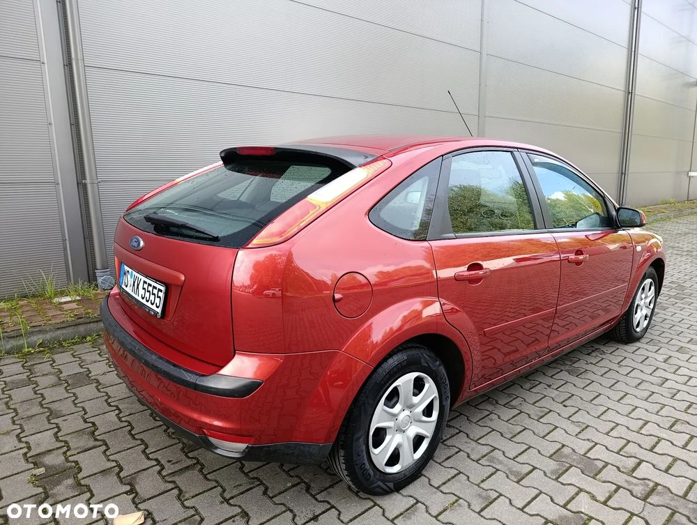 Ford Focus 1.6 16V Fun X - 5