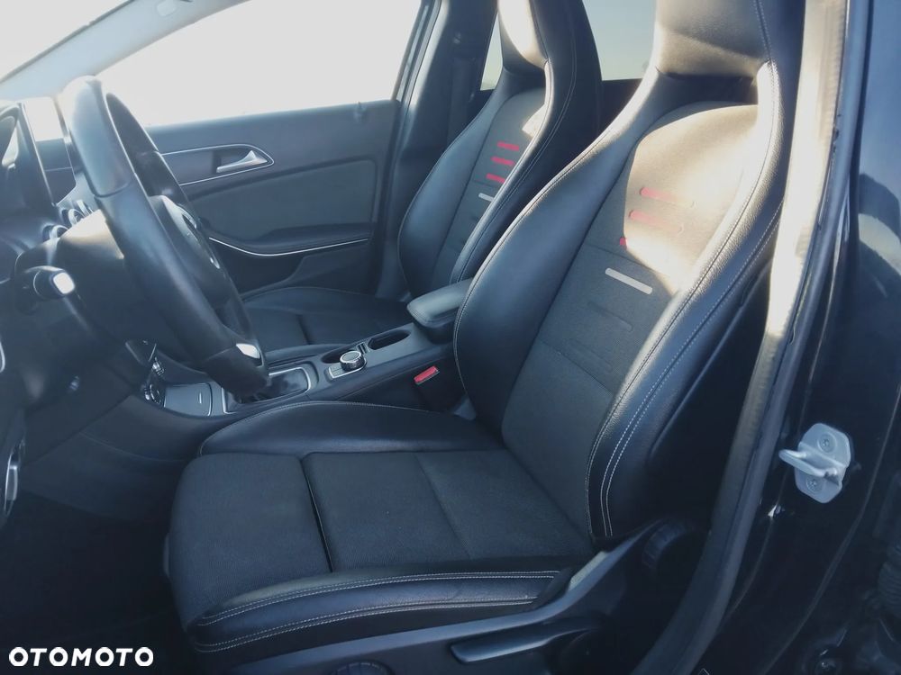 Mercedes-Benz Klasa A 180 Activity Edition - 7