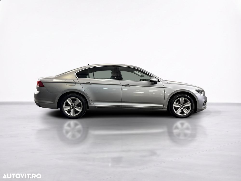 Volkswagen Passat - 7