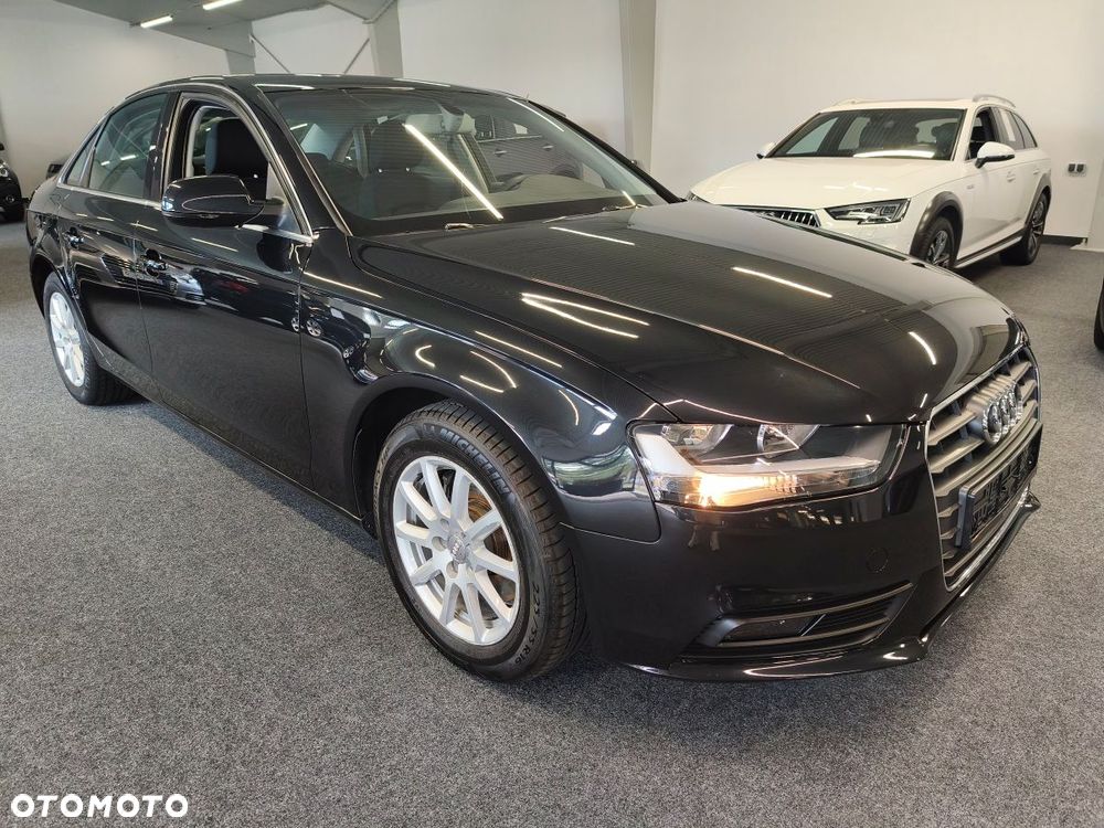 Audi A4 Limousine - 3