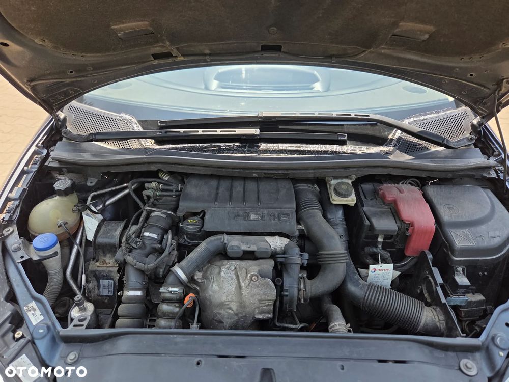 Citroën C4 1.6 HDi FAP Style - 11
