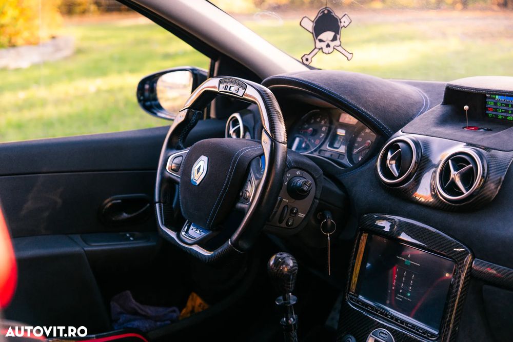 Renault Clio III 2.0 16V Sport - 9