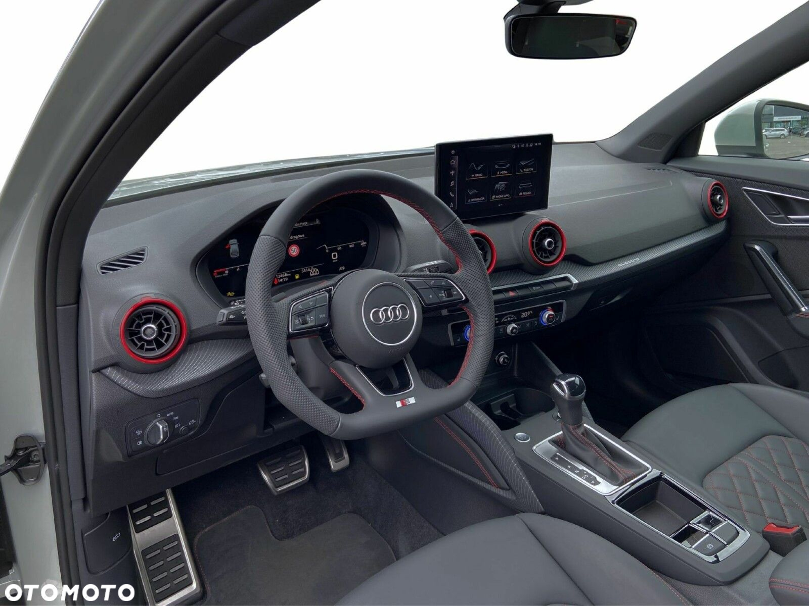 Audi Q2 - 10