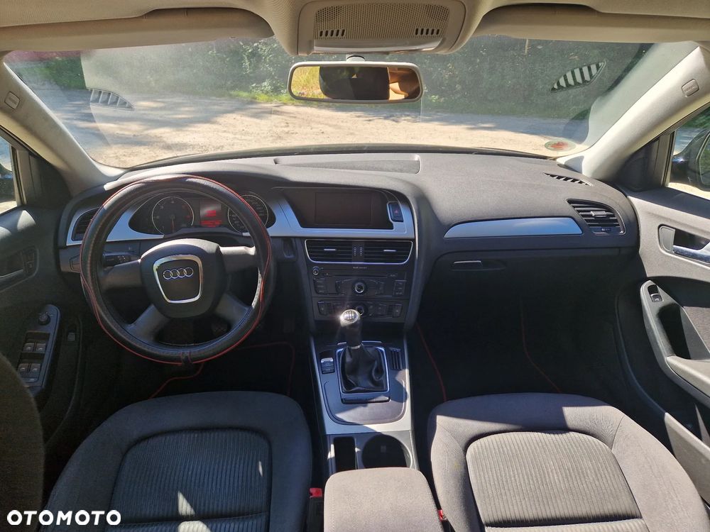 Audi A4 Limousine 2.0 TDI - 7