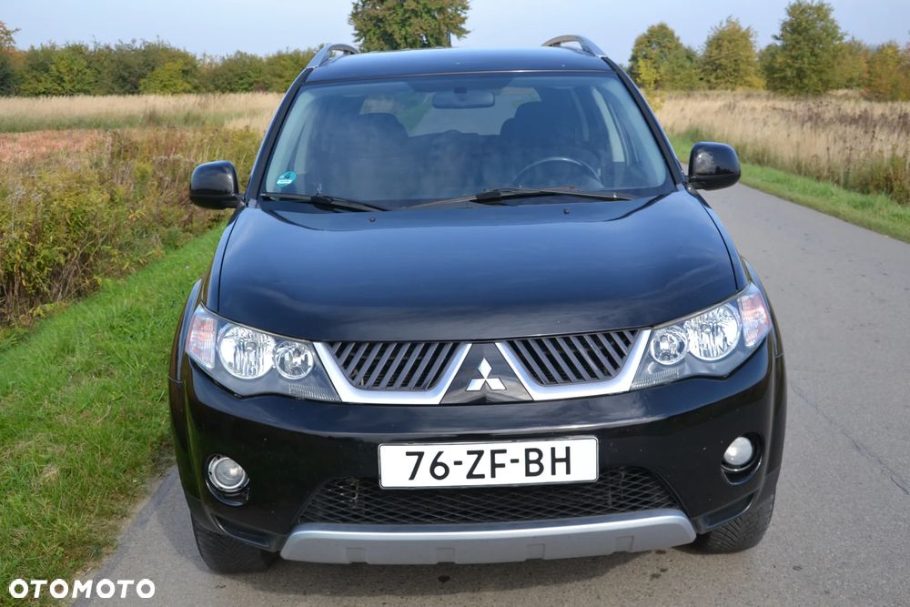 Mitsubishi Outlander 2.4 Invite 2WD - 26