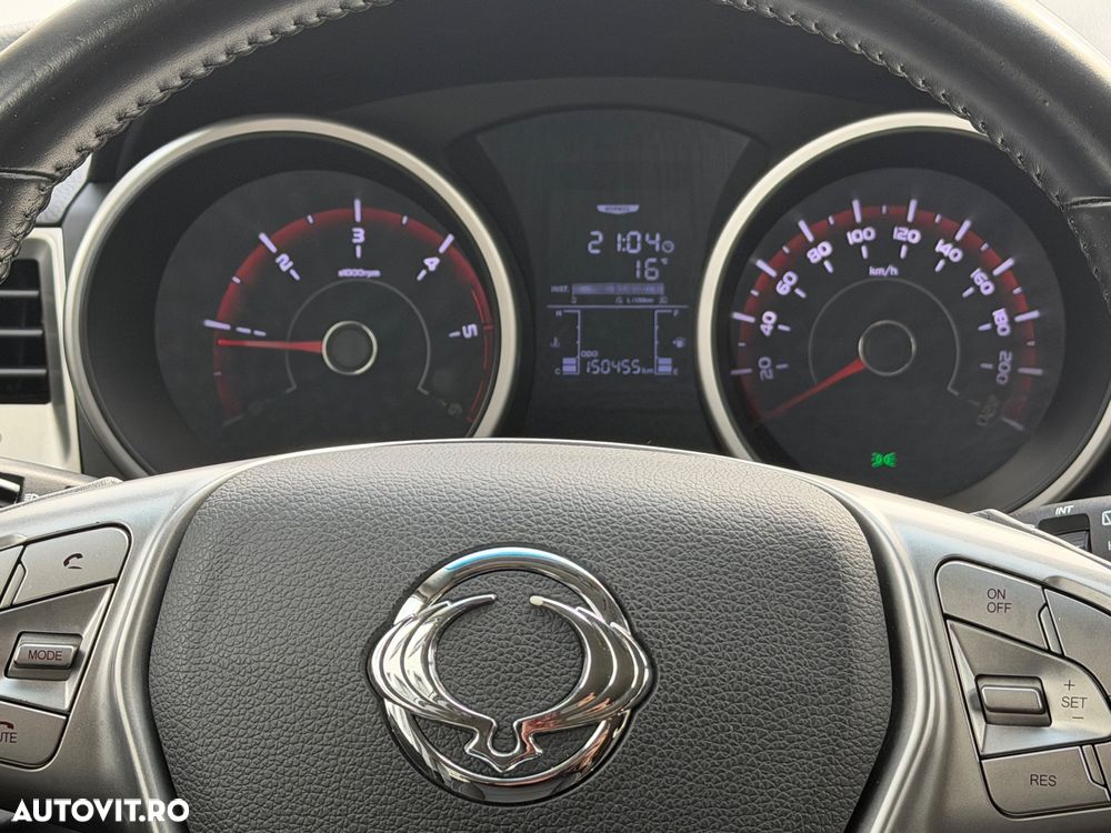 SsangYong Tivoli e-XDi 160 2WD Quartz - 12