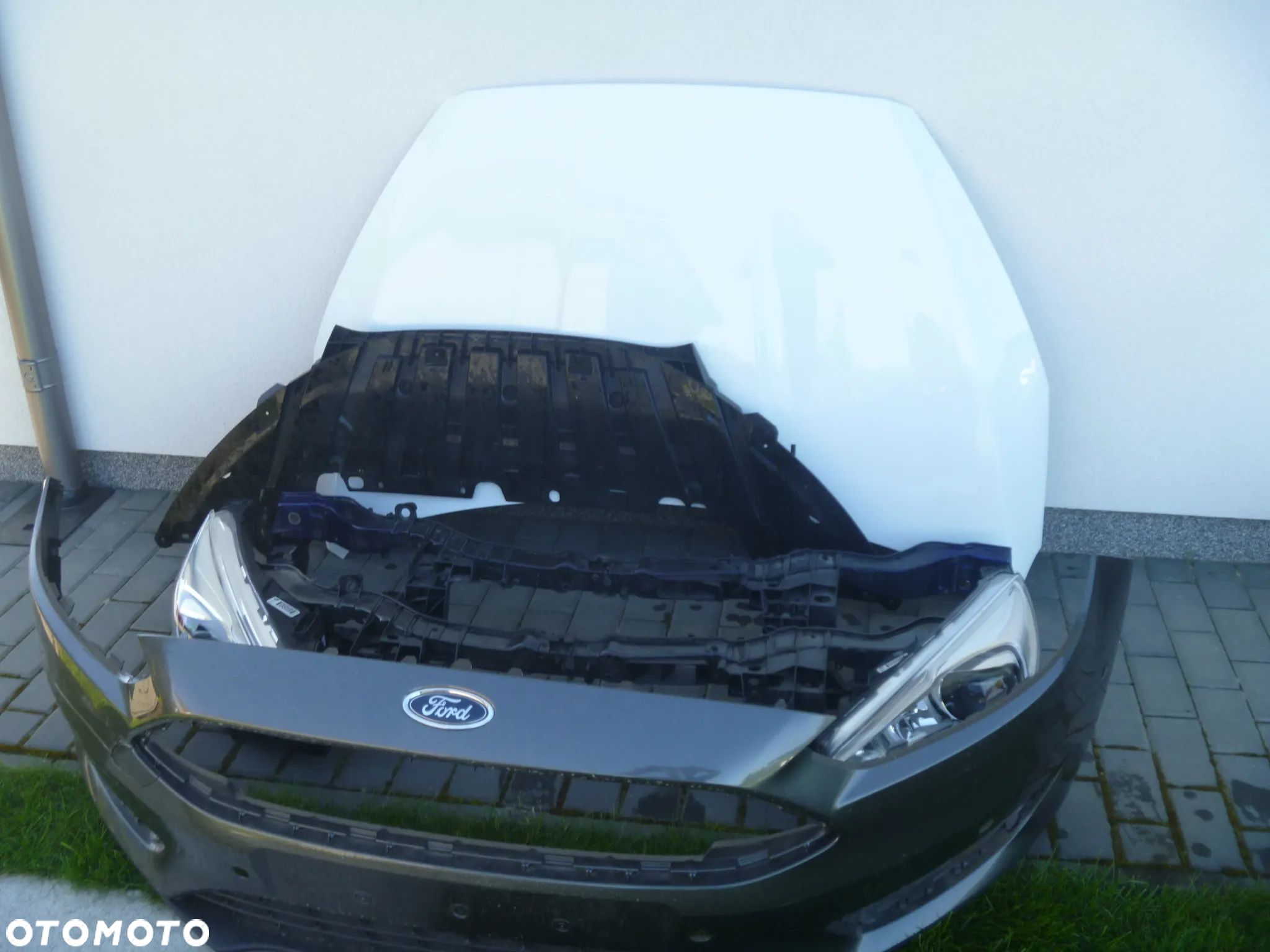 FORD FOCUS MK3 LIFT ZDERZAK PRZEDNI ORYGINAŁ - 1