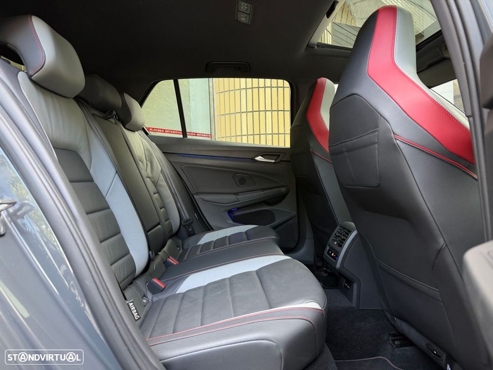 VW Golf 2.0 TSI GTI DSG - 11