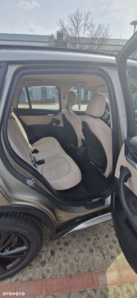 BMW X1 xDrive25d xLine sport - 16