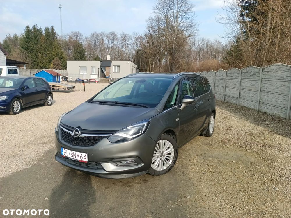 Opel Zafira 1.4 T Cosmo - 2