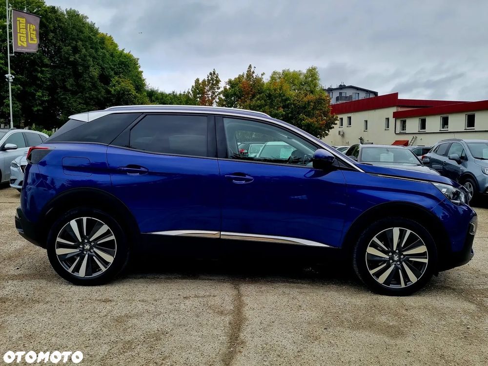 Peugeot 3008 1.2 PureTech Allure S&S - 4
