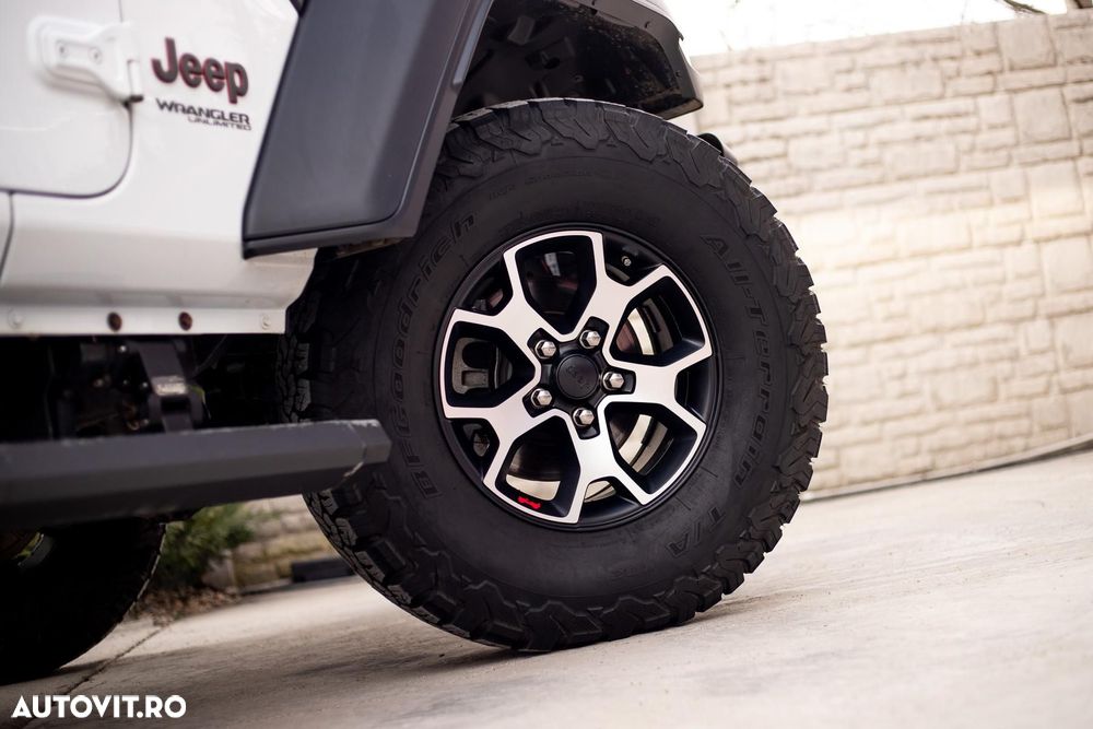 Jeep Wrangler 2.0 Turbo AT8 Rubicon - 8