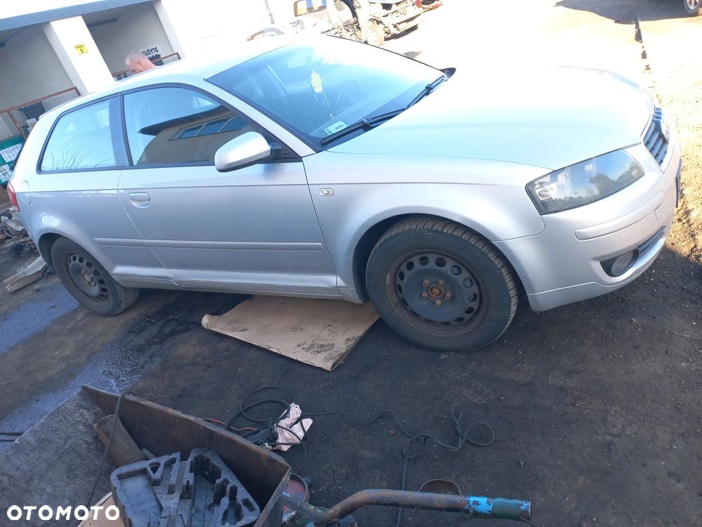 Audi A3 8P 2.0 FSI 03r wszystkie części - 2