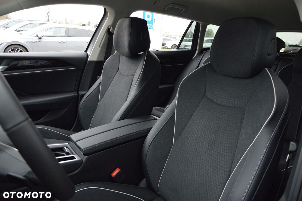 Volkswagen Passat Variant 2.0 TSI Business Plus DSG - 9