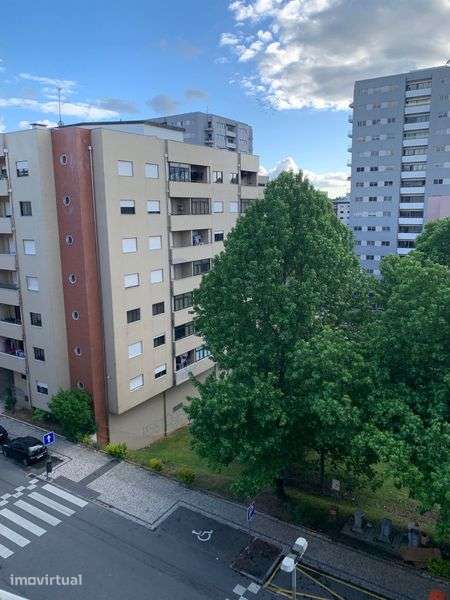 Apartamento t3 para arrendar - Grande imagem: 2/12