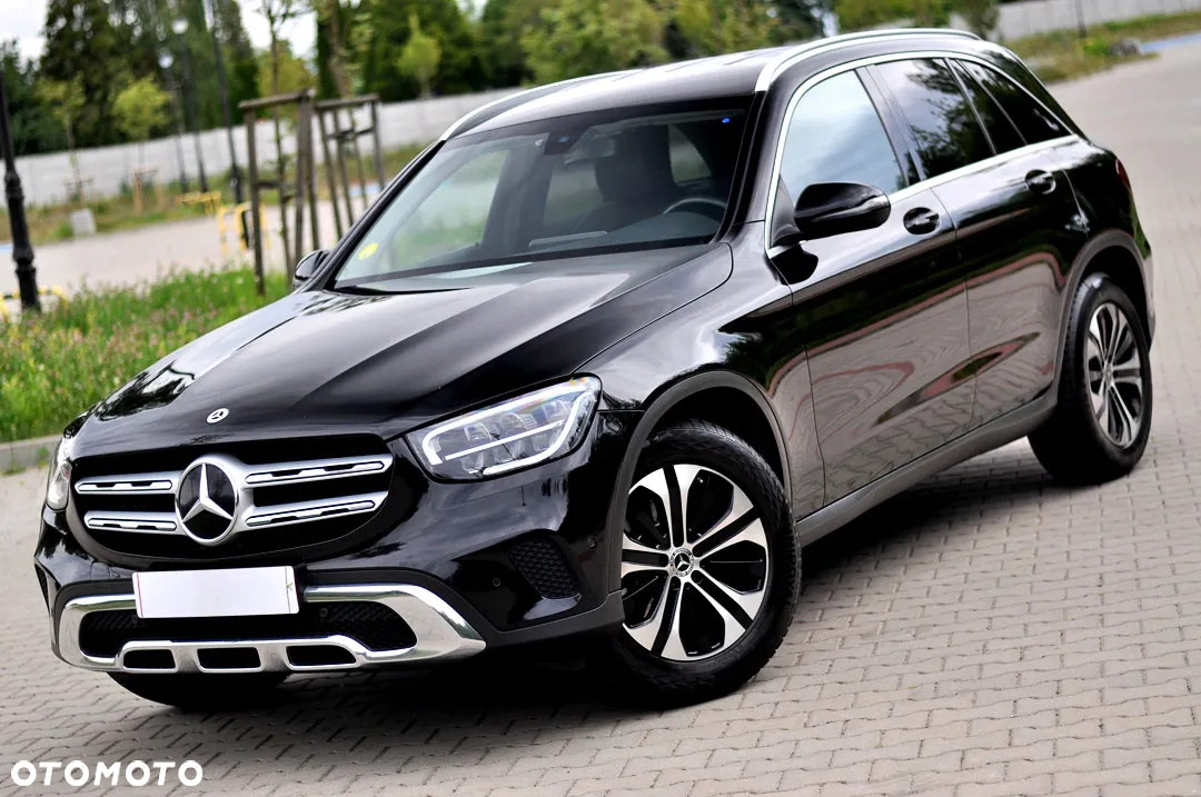 Mercedes-Benz GLC 200 d 4Matic 9G-TRONIC Exclusive - 9