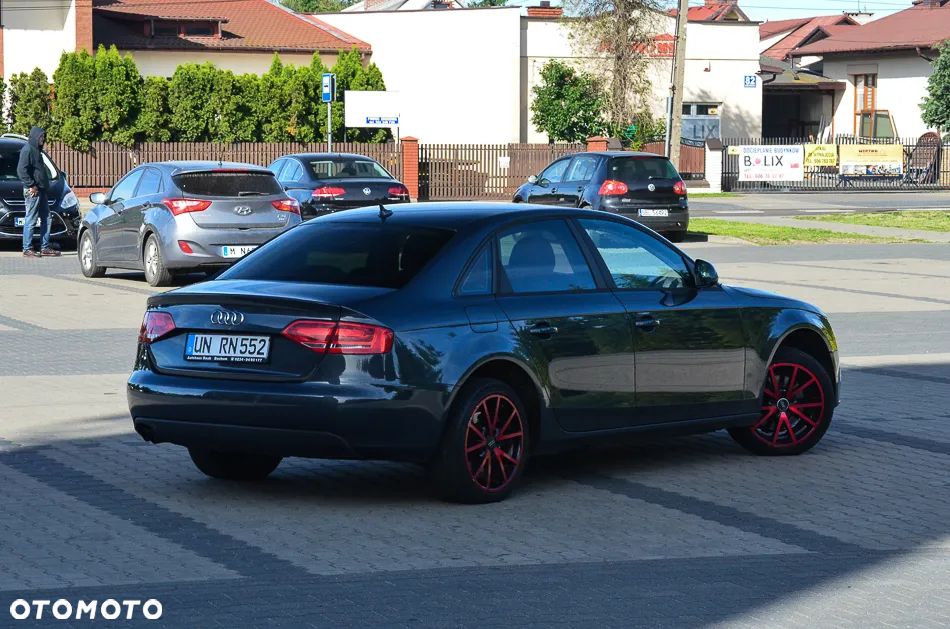 Audi A4 Limousine 1.8 TFSI Attraction - 16