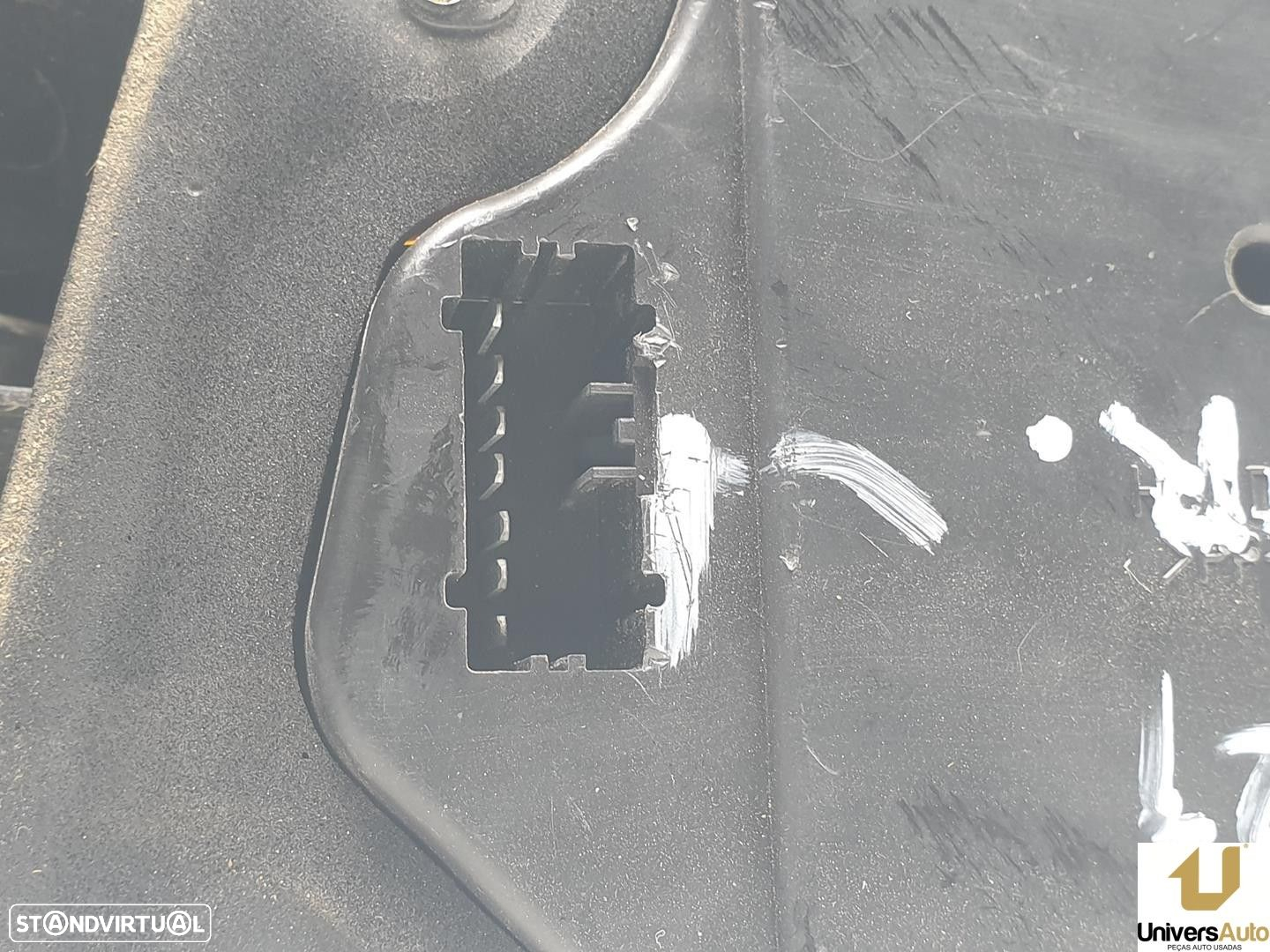 FAROLIM TRASEIRO DIREITO HONDA ACCORD V 1997 -23623400 - 2