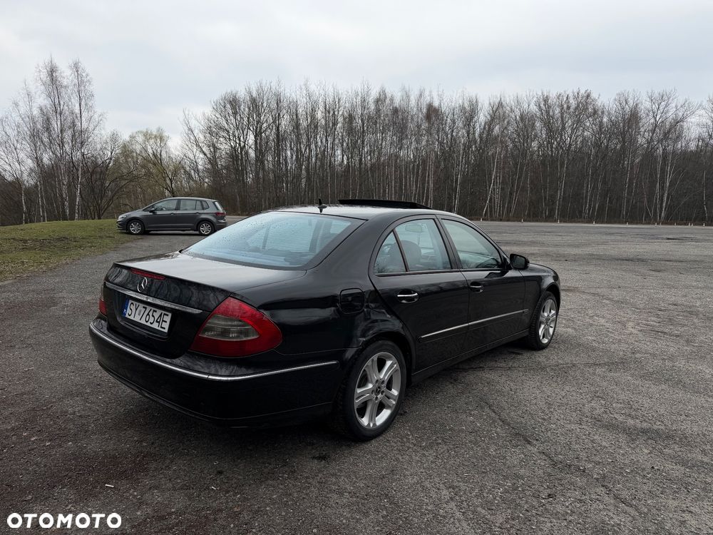 Mercedes-Benz Klasa E - 4