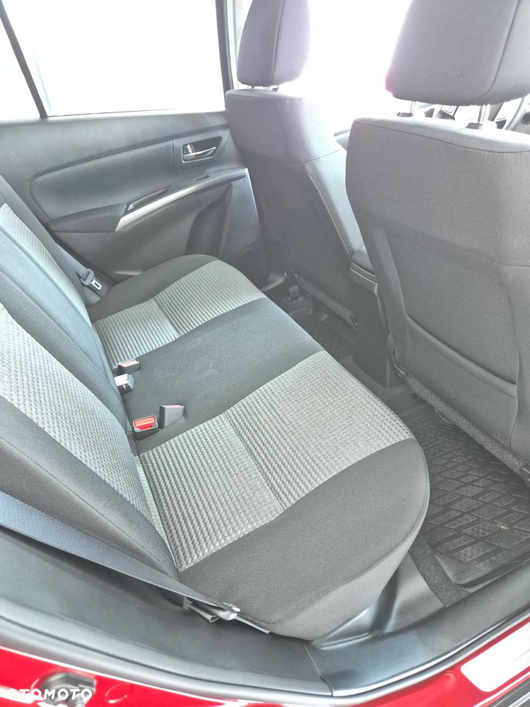Suzuki S-Cross - 5