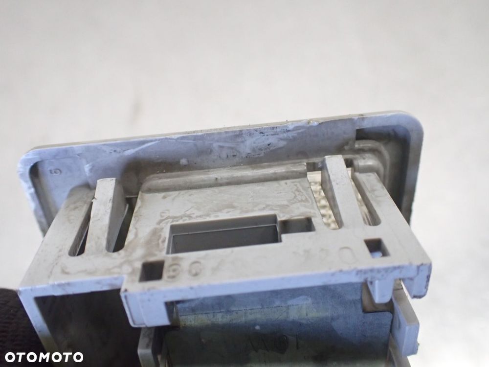 OŚWIETLENIE KABINY TYŁ VOLKSWAGEN T4 TRANSPORTER 1.9 AK2357947111 - 7