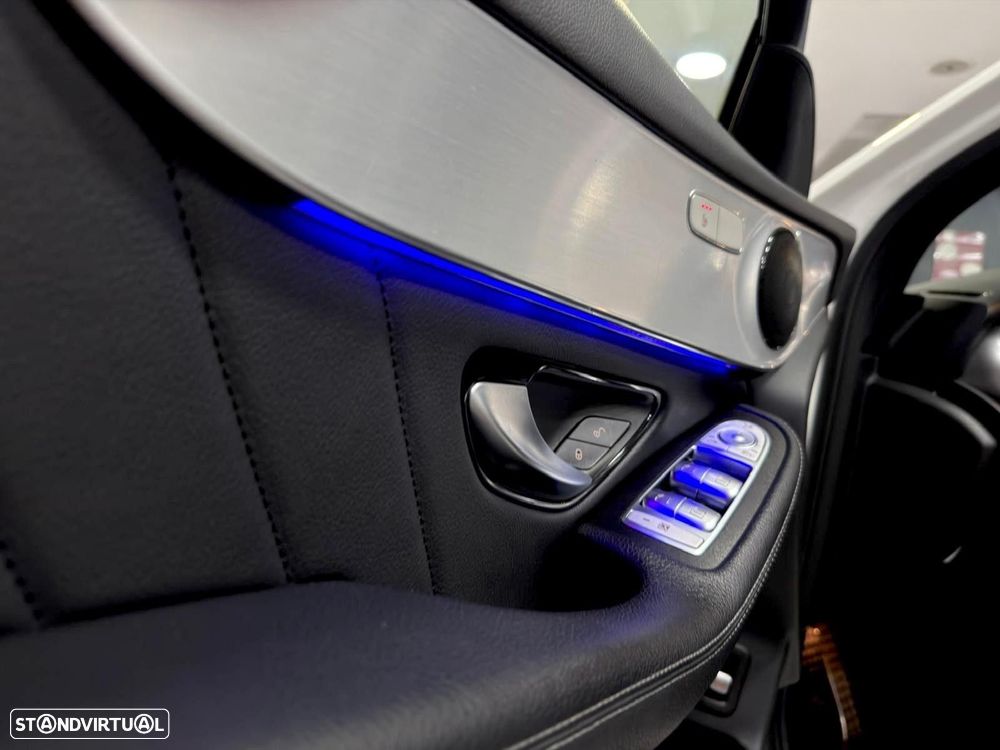 Mercedes-Benz GLC 300 de 4Matic - 48