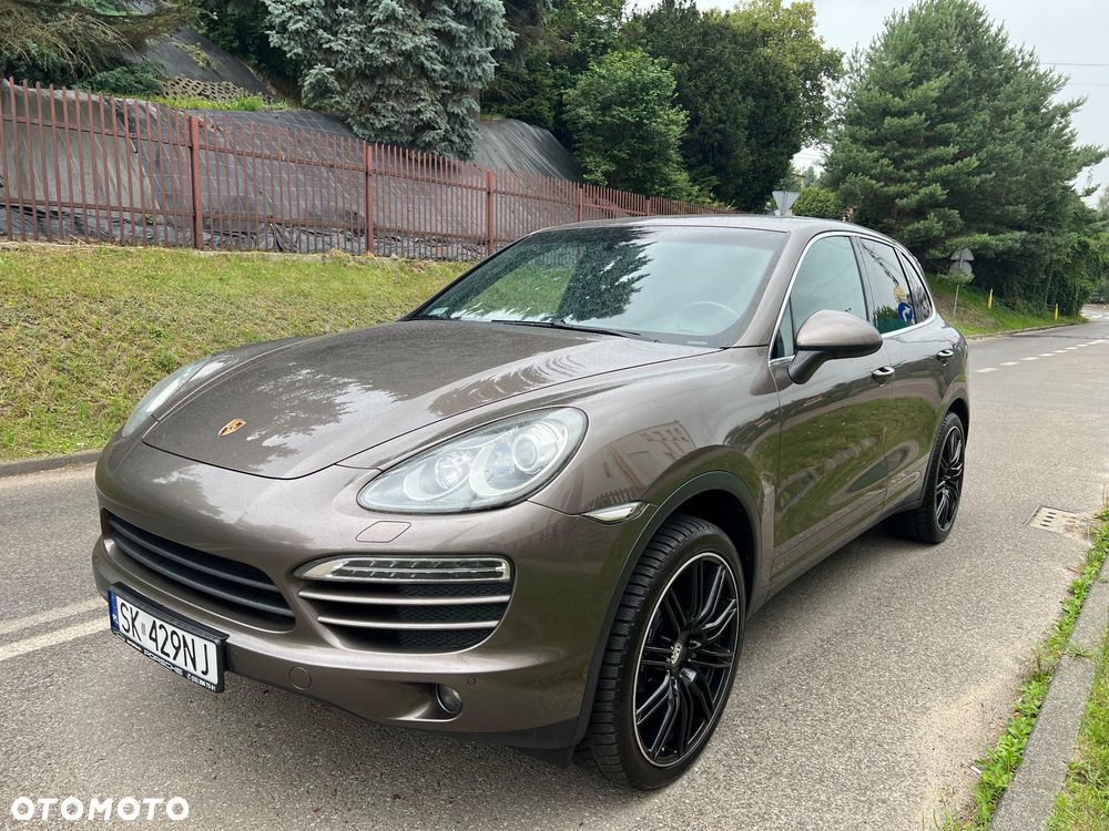 Porsche Cayenne - 2