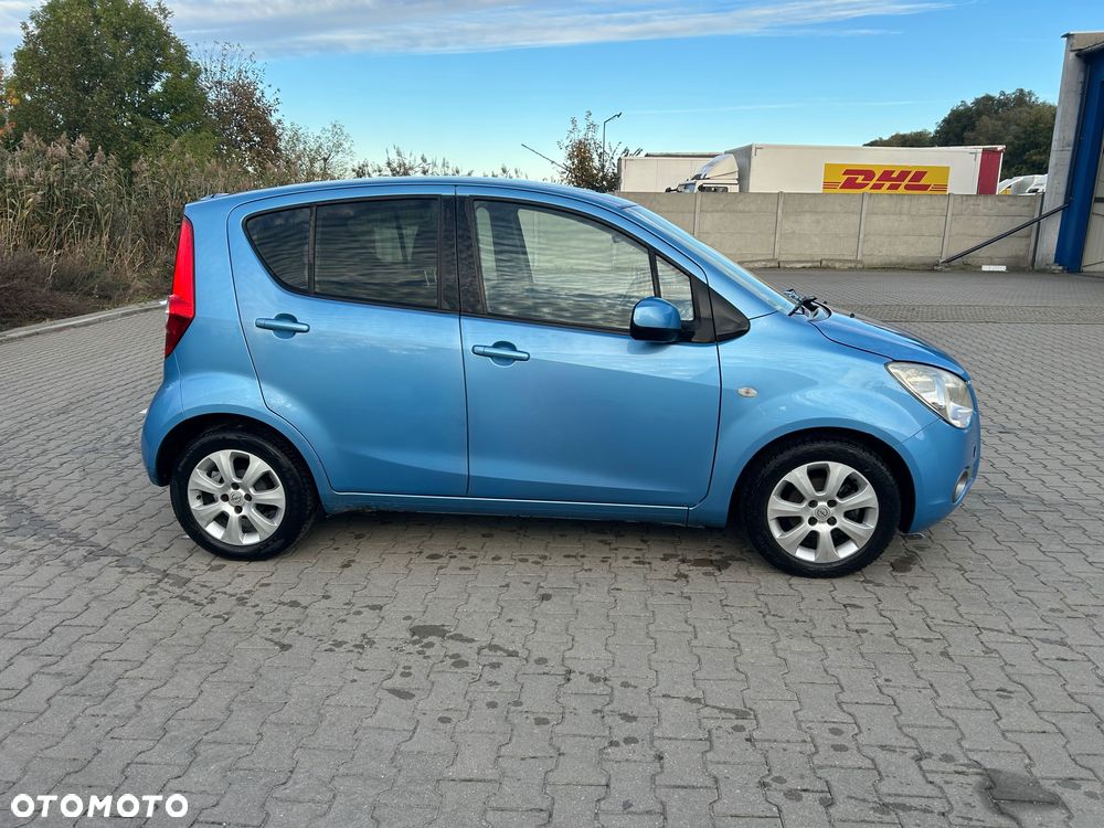Opel Agila